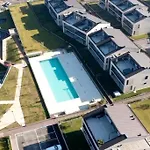 Poolvision Apartment